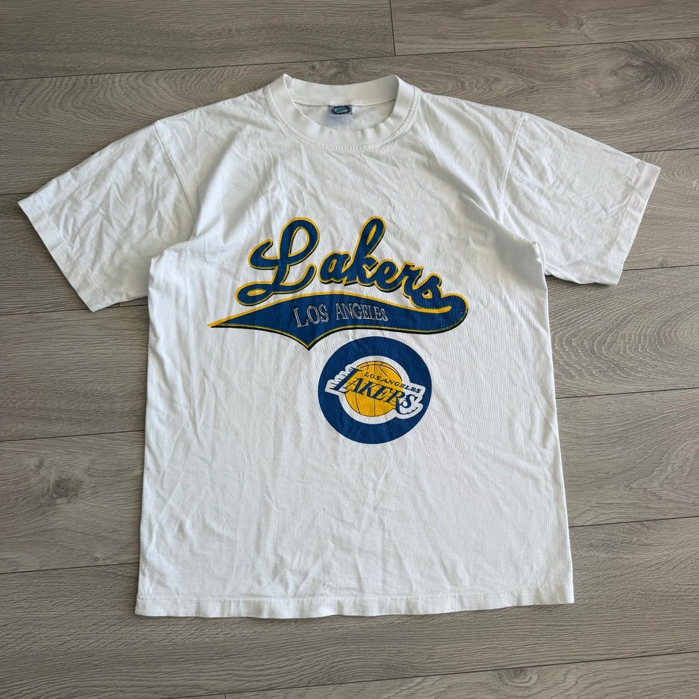 Vintage 90s Los Angeles Lakers Single Stitch MADE IN THAILAND Tshirt Size S